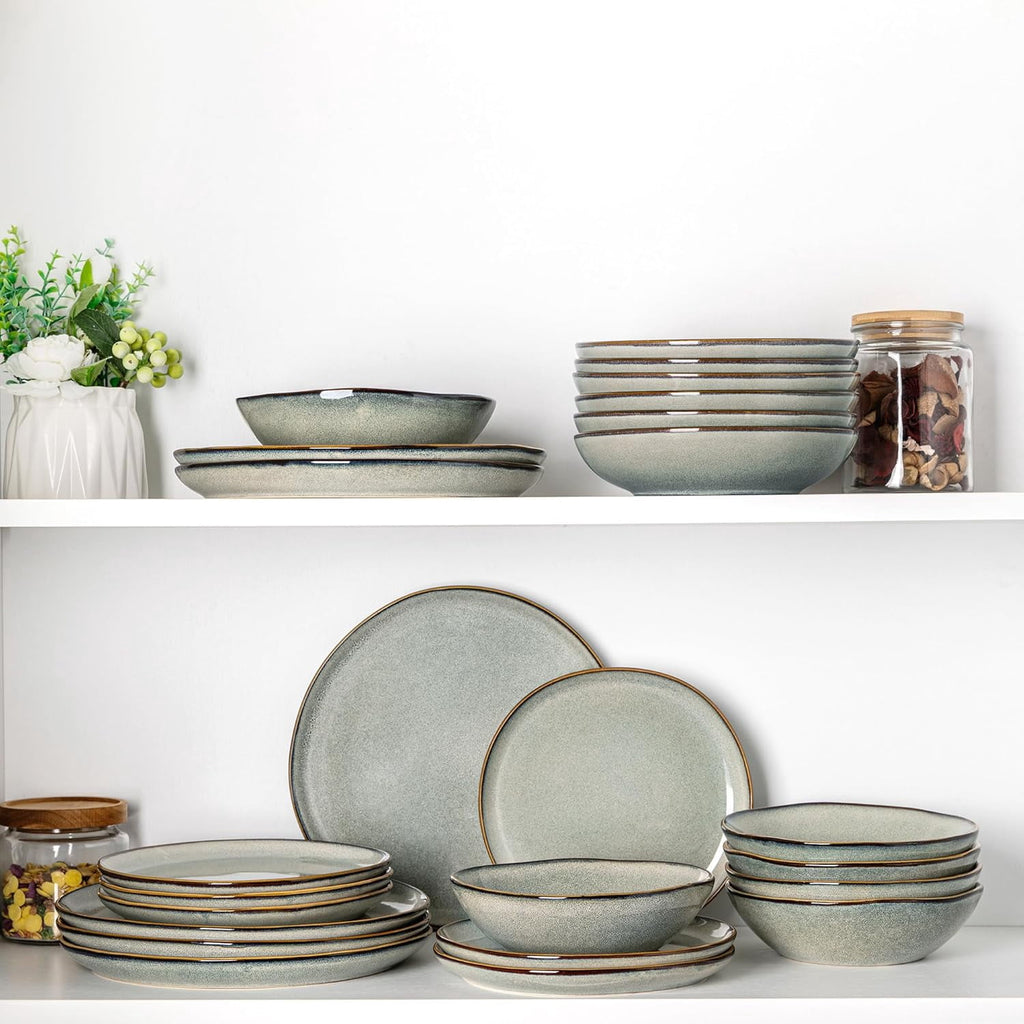 AmorArc Ceramic Dinner Plates Set of 6,10.5 Inch Handmade Reactive Glaze Stoneware Plates,Large Rustic Shape Dinnerware Dish Set for Kitchen, Microwave & Dishwasher Safe,Scratch Resistant-Pearl White